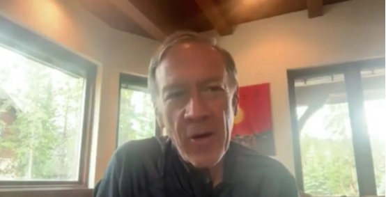 巴基斯坦媒体消息，俾路支民族党领袖萨达尔?阿赫塔尔?门加尔周日在准备乘坐飞往迪拜