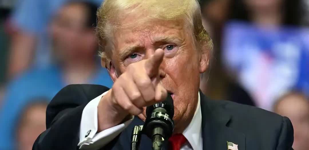 特朗普开出对韩国豁免关税的条件，负担驻韩美军每年100亿美元的费用
 据《华盛