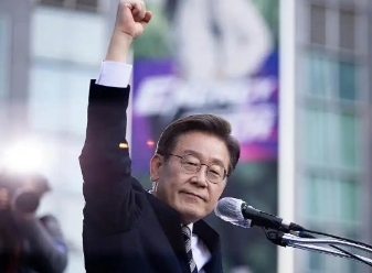 韩国大选突发情况
当地时间6月3日晚间，韩国改革新党候选人李俊锡宣布败选！
而韩