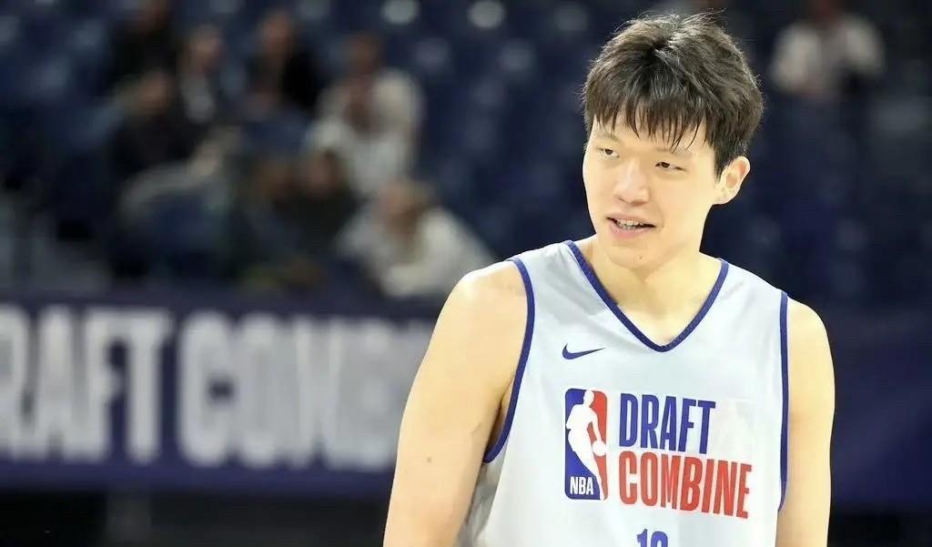#NBA# 其实小杨这次选秀虽然还没结束 但是我感觉有点天时地利人和的意思 选秀