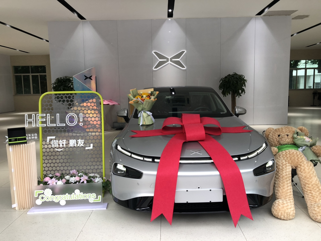 驾驶小鹏P7i的真实感受分享
优点：
试驾过宝马i3,特斯拉modelY基础版，