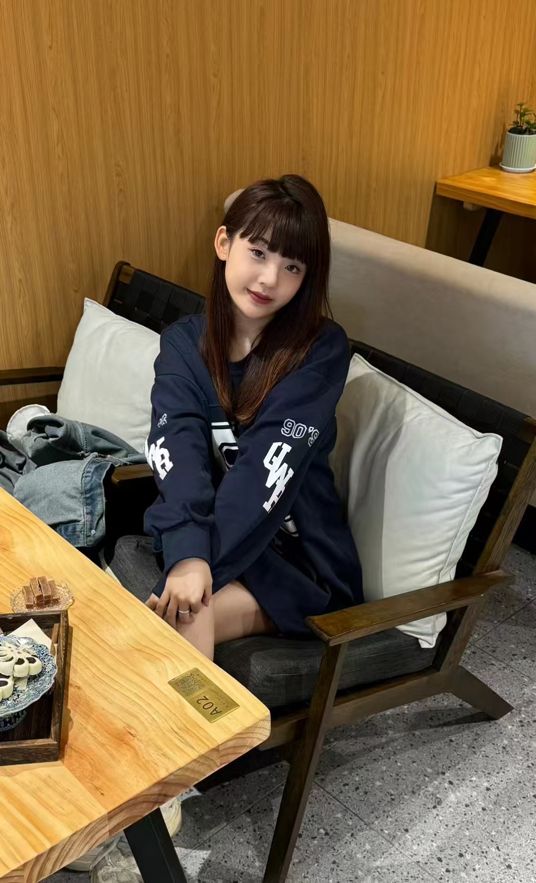 我嘴太笨了，爱情的事还是少说多做吧。