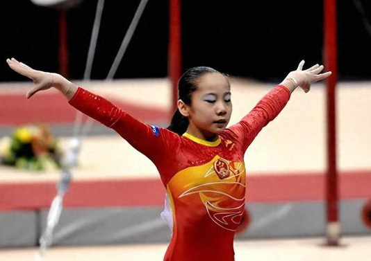 体操冠军邓琳琳，退役后的幸福生活