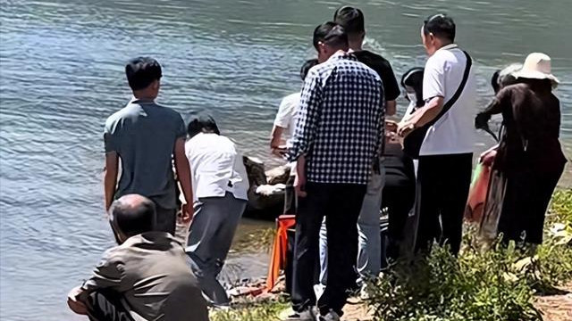后续！陕西某地放生团疑放生外来物种，为首大爷身份被扒，不简单