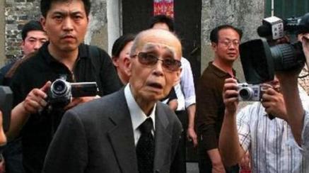 [浮云]九旬日本退伍老兵松本还想打中国？被问为何执着，他说了3个原因：第一个原因