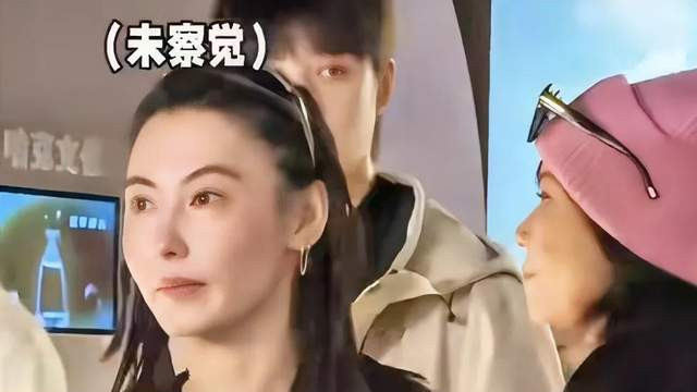 当45岁张柏芝和59岁刘嘉玲同框，才懂相逢一笑泯恩仇的含金量