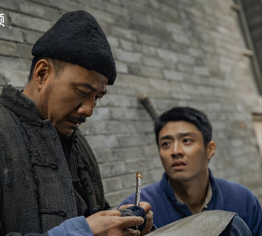 归队这剧情算是把反转玩明白了
归队的结局应该叫三折叠反转，田小贵最后竟然没有叛变