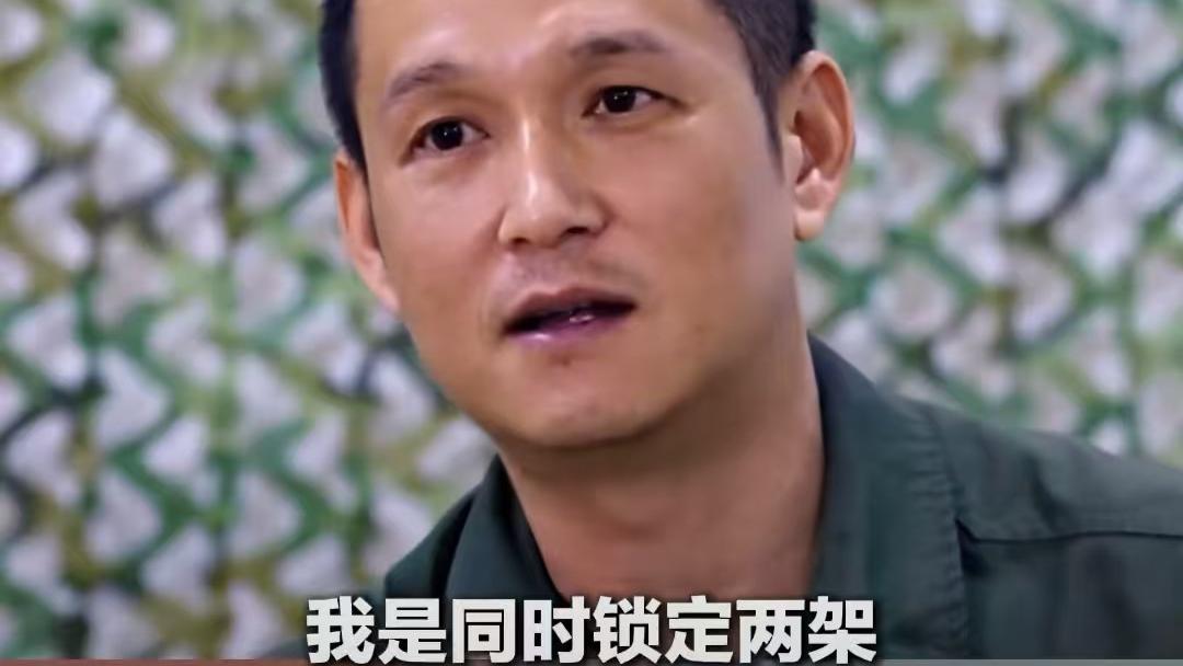 央视曝光！2架F22同时被歼16锁定吓得不敢再来，究竟发生了什么？