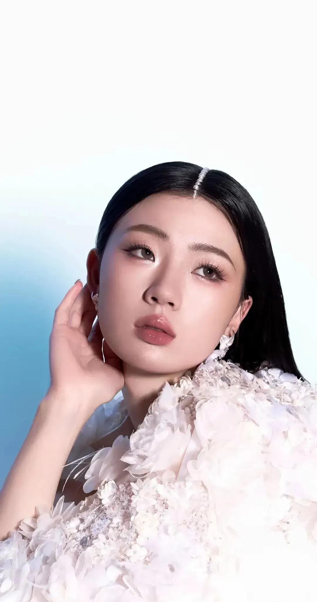 单依纯好红啊这个节目#单依纯# #单依纯翻唱歌曲# #单依纯名场面# #单依纯巡
