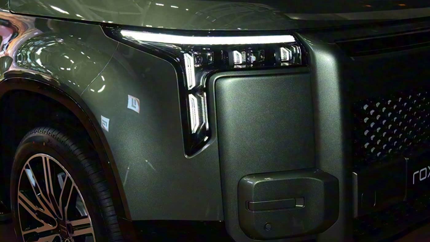 极石全新新能源SUV将上市，车长超5米，全系四驱