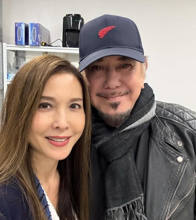 56岁的李婉华，90年代是不少人心目中的性感女神，最为人熟悉的作品，有TVB年代