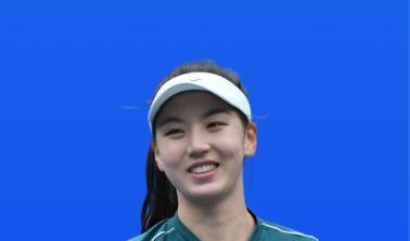 惊险逆转，祝贺王欣榆挺进WTA250布拉格站第三轮！
        在刚刚结束
