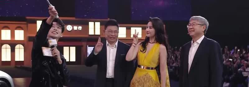 奇瑞汽车董事长尹同跃表示，智界的智能化水平之高无需多言，“很多人都说自己是智驾第