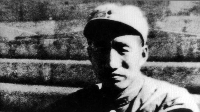毛主席指导彭林刘粟打仗，发电数百封，为何对徐向前几乎一电不发