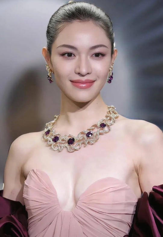精修图和生图竟然没有什么区别！