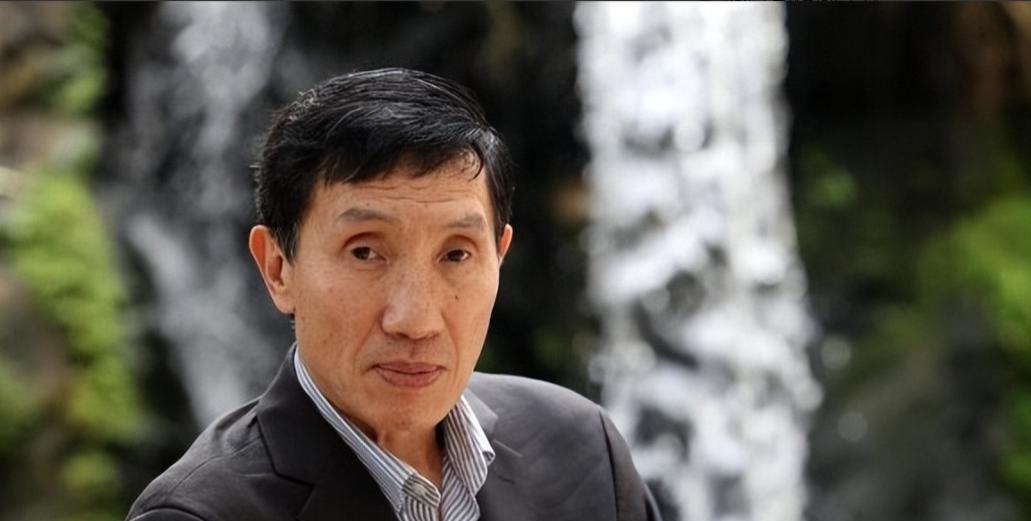 “中国拿什么挑战美国？中国的人均收入只相当于美国的8%！”这句话是中国政治经济学