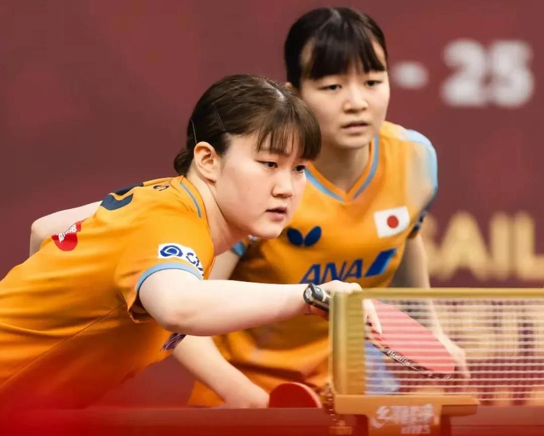 日本女双也爆冷！
韩国女双组合申裕斌/柳汉娜3：1战胜日本组合大藤沙月/横井咲樱
