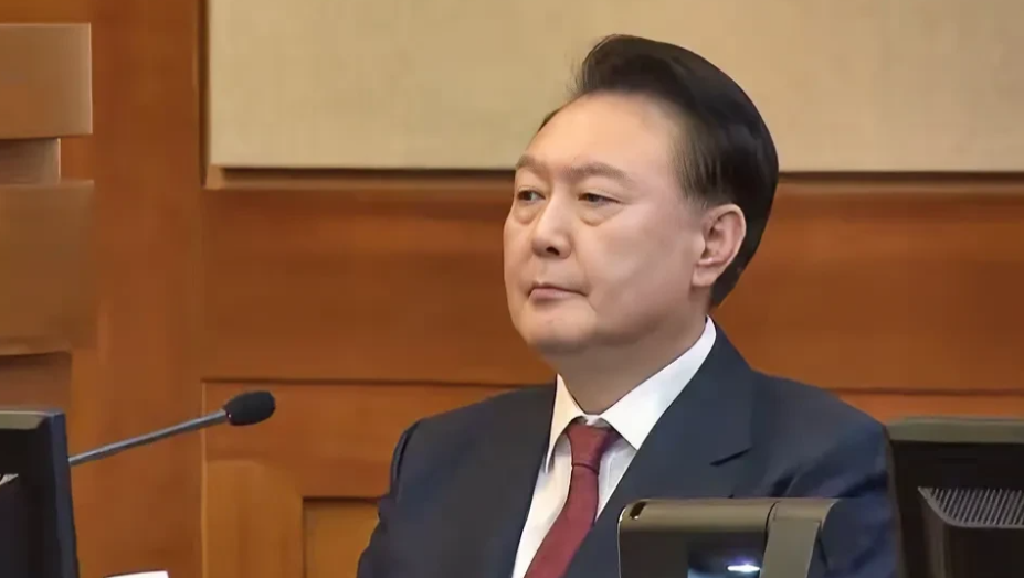 10点宣判！韩德洙弹劾案牵动尹锡悦 

韩国宪法法院将于今日10时，对国务总理韩