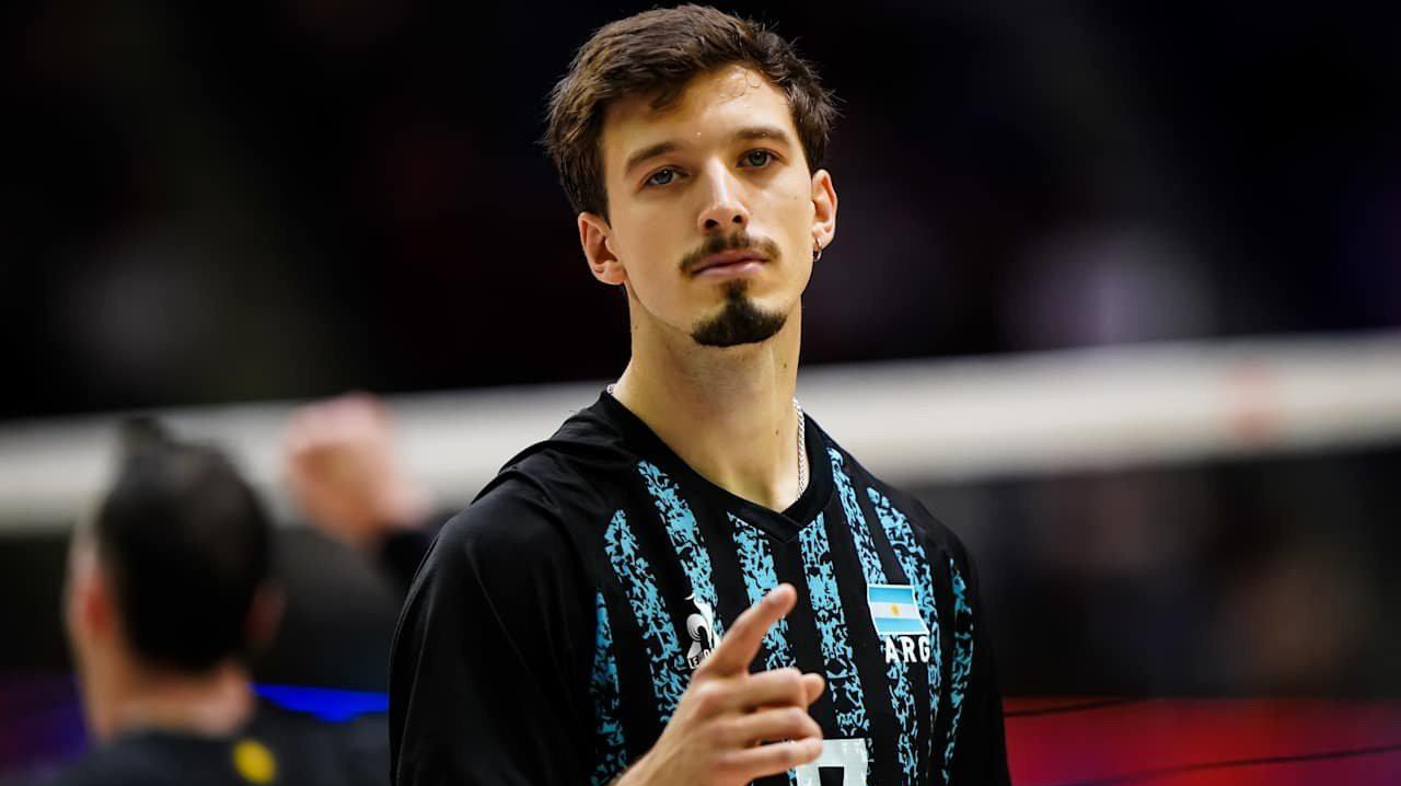 #世界男排联赛# 2025年世界男排联赛日本千叶站，阿根廷男排3-2（18-25