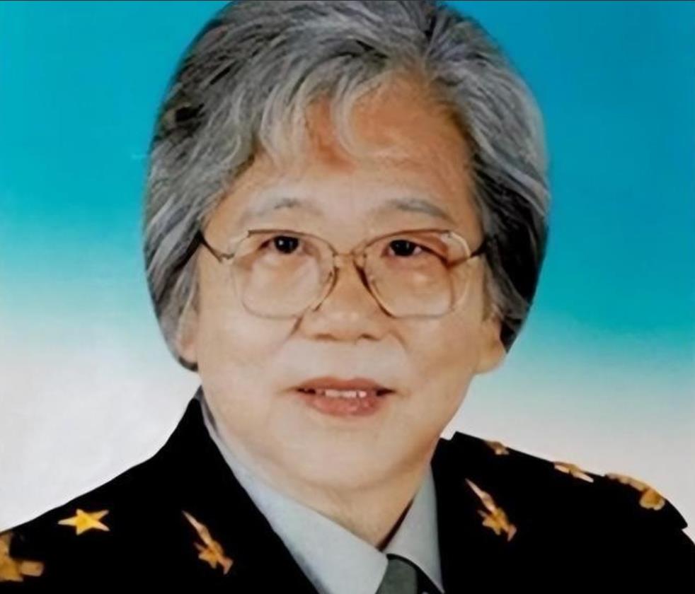 1978年，彭德怀追悼会上，彭老侄女彭钢听到悼词后表示不满意，提出2个要求。
1