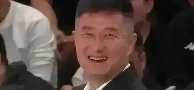 王俊杰回归CBA，最佳选择---应当是广东宏远队！
刚刚过去的亚洲杯，男篮最火