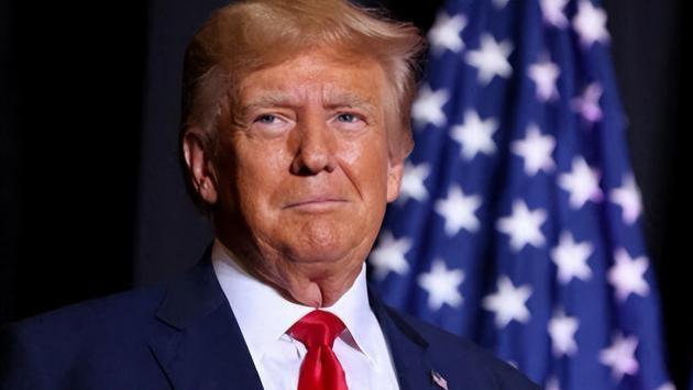 中方反制后不到1天，局势开始失控，全美爆发示威，特朗普：挺住