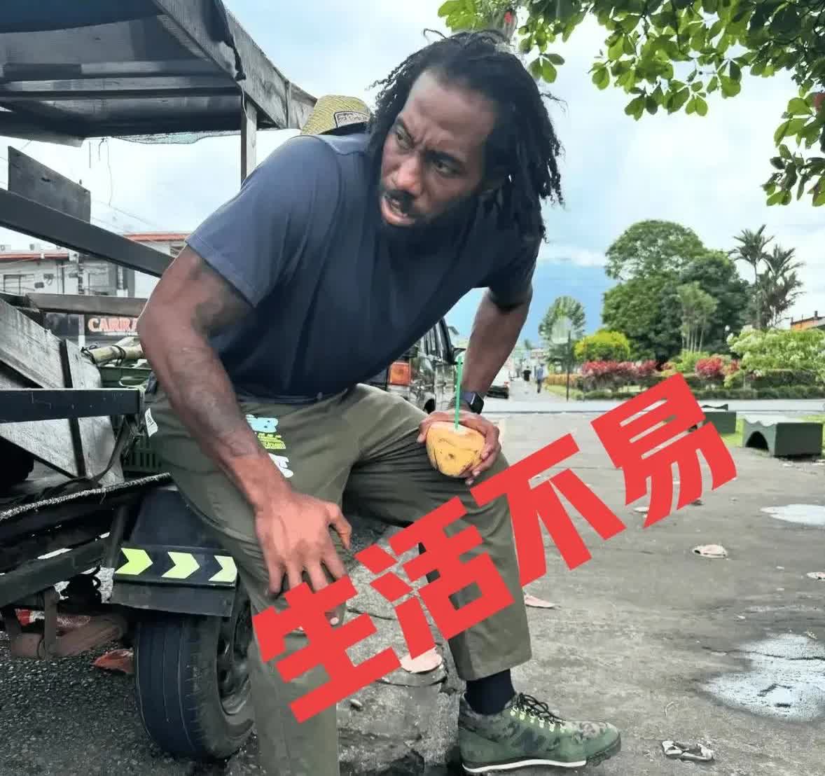 NBA之洛杉矶养老队正式成立，下面是主要成员：
克里斯-保罗：1985年5月6