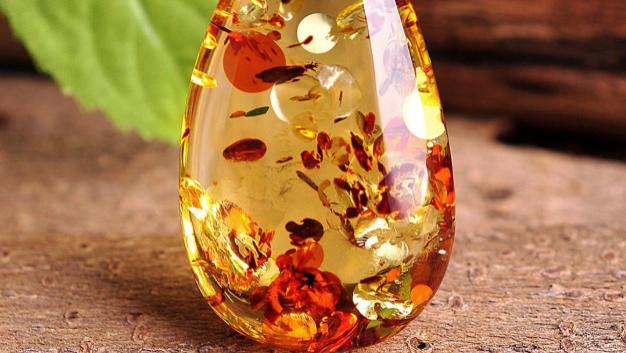 CGI美国加州宝石学院：琥珀真假鉴别方法，新手必看