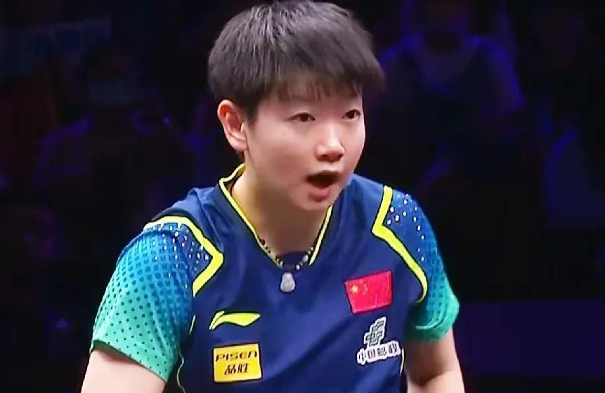 随着孙颖莎3-1，女单四强诞生2席[玫瑰]
WTT重庆冠军赛女单第三轮
莎莎是第