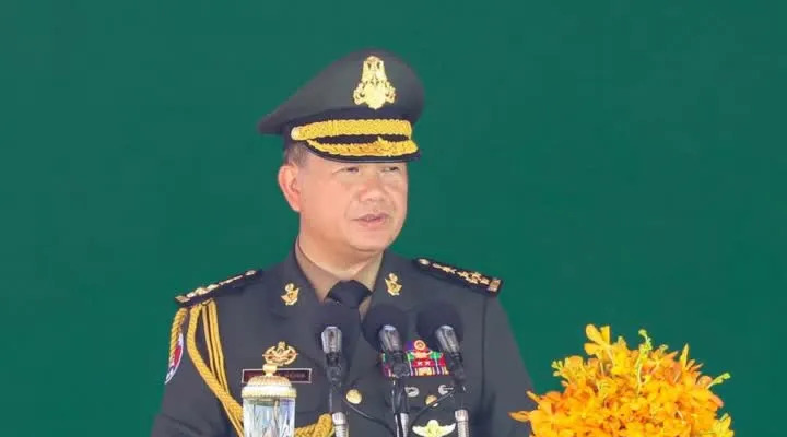 别慌，柬埔寨首相说边境有他管











---









