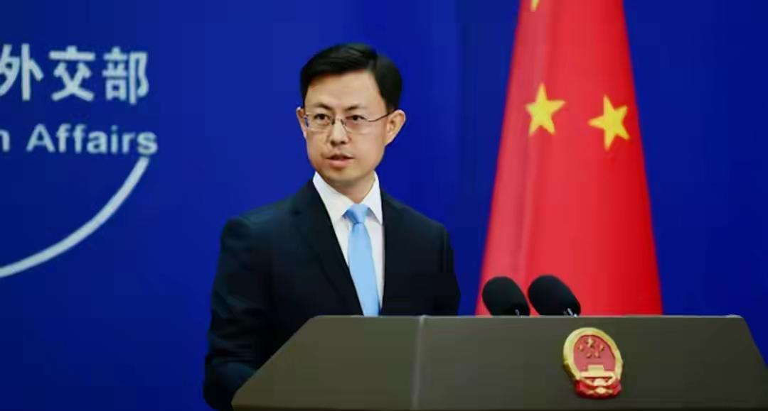 菲律宾抗议中国新建黄岩岛自然保护区 中方一句话霸气回应。据路透社报道，菲律宾外交
