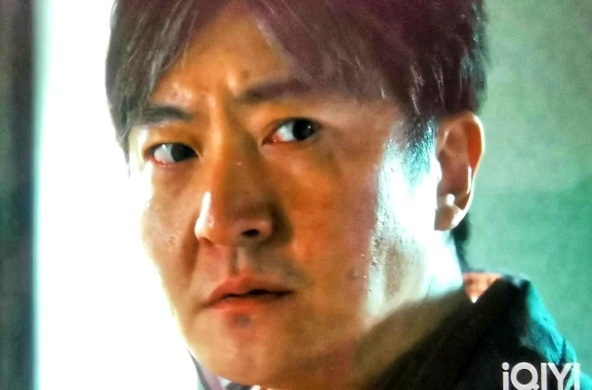 黎小莲、佛爷、四眼、广叔们都伏法了。
天呐你们看《黄雀》了吗？
最绝的是都以为大