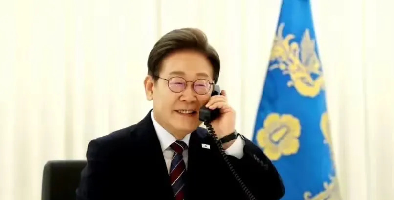 韩国总统李在明：20分钟通话后，他做了一个惊天决定！





---



