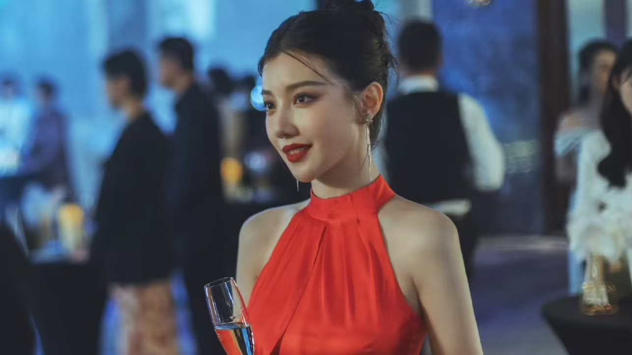 电视剧《完美的救赎》开播，能成爆款吗？
由欧豪、王鹤润等主演的悬疑剧《完美的救赎
