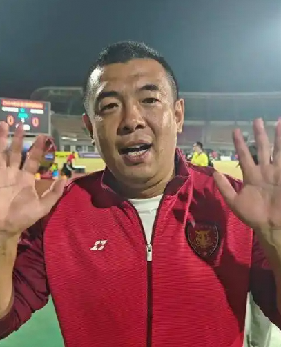 徐亮为中超球员发声：再降薪恐无人踢球 球迷却不买账