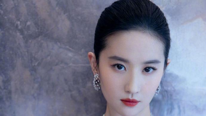 刘亦菲：仙气缭绕的新广告背后，那不变的“仙女”传奇