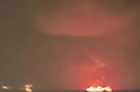 霍尔木兹海峡传来爆炸声，相关海域船只疑似起火，这个最敏感海域出现了最令人揪心的事