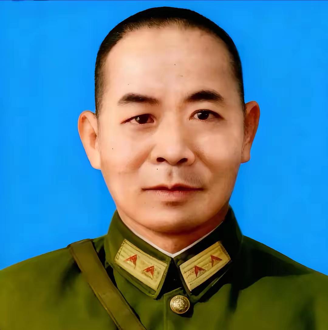 吴石将军
1950零年9月在台湾遇害
他作为国民党的高级将领，一直看不惯国民党的