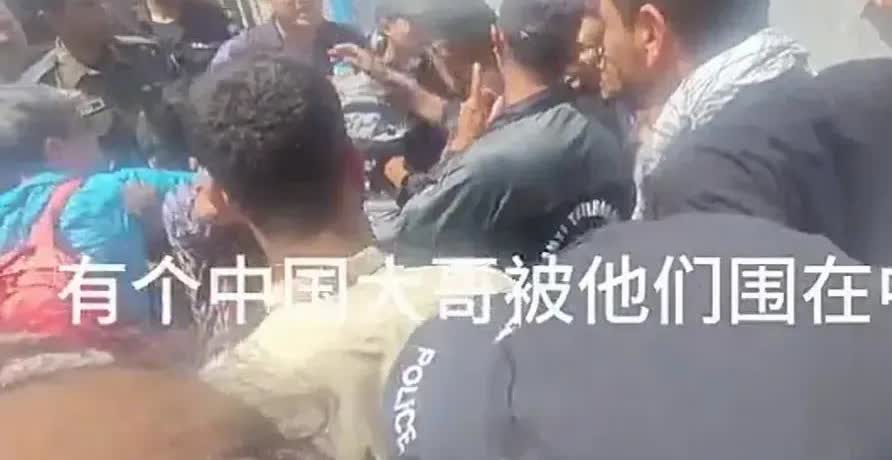 中国人怎么了？！

现在在世界上到处都是憎恨中国人的声音，日本出现了殴打中国