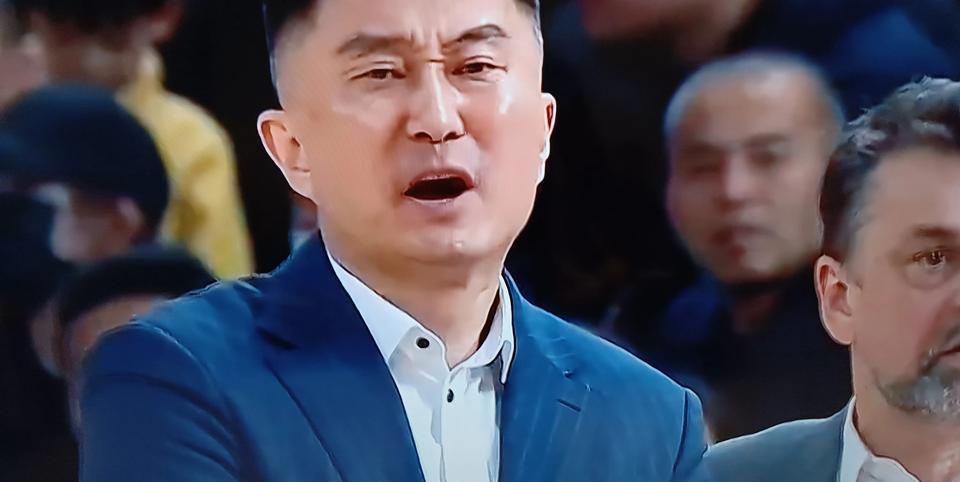 杜峰的点子似乎开始背了，上赛季开始到今天，杜峰遭遇了三连击，这次能否挺住，后续看
