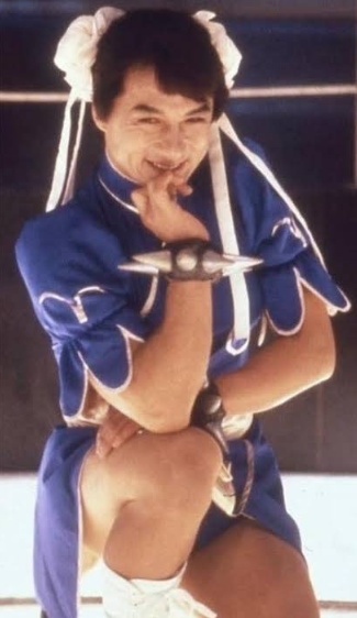 才发现成龙是最早一批“女装大佬！