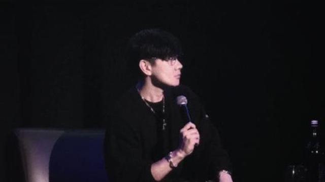 林俊杰自爆心脏顽疾，44 岁靠药物续命，健康警钟为每个人敲响