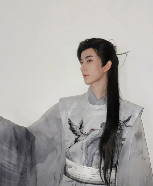 于朦胧这件事不可能是他杀，从这三点来看，逻辑上就不成立！

第一，于朦胧单一个社