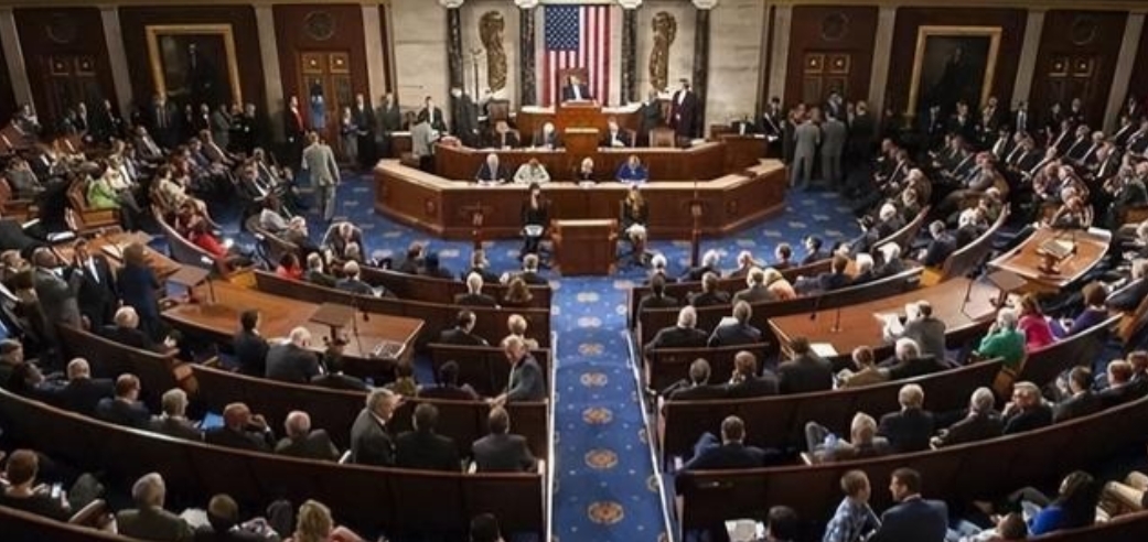 如果美国查出几个贪污亿元的官员。美国会怎样？

这么说吧，美国若真查出涉案金额上