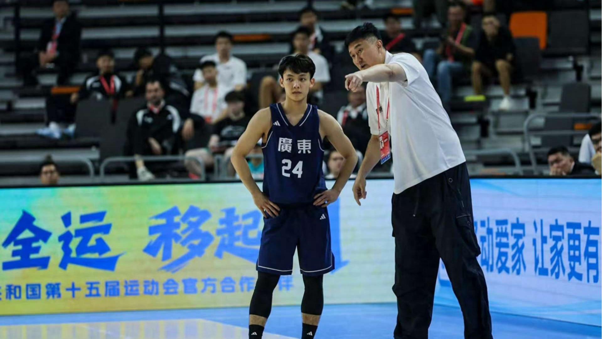 广东半场92-73辽宁，打出三个不可思议和三个不争事实，赵睿15分