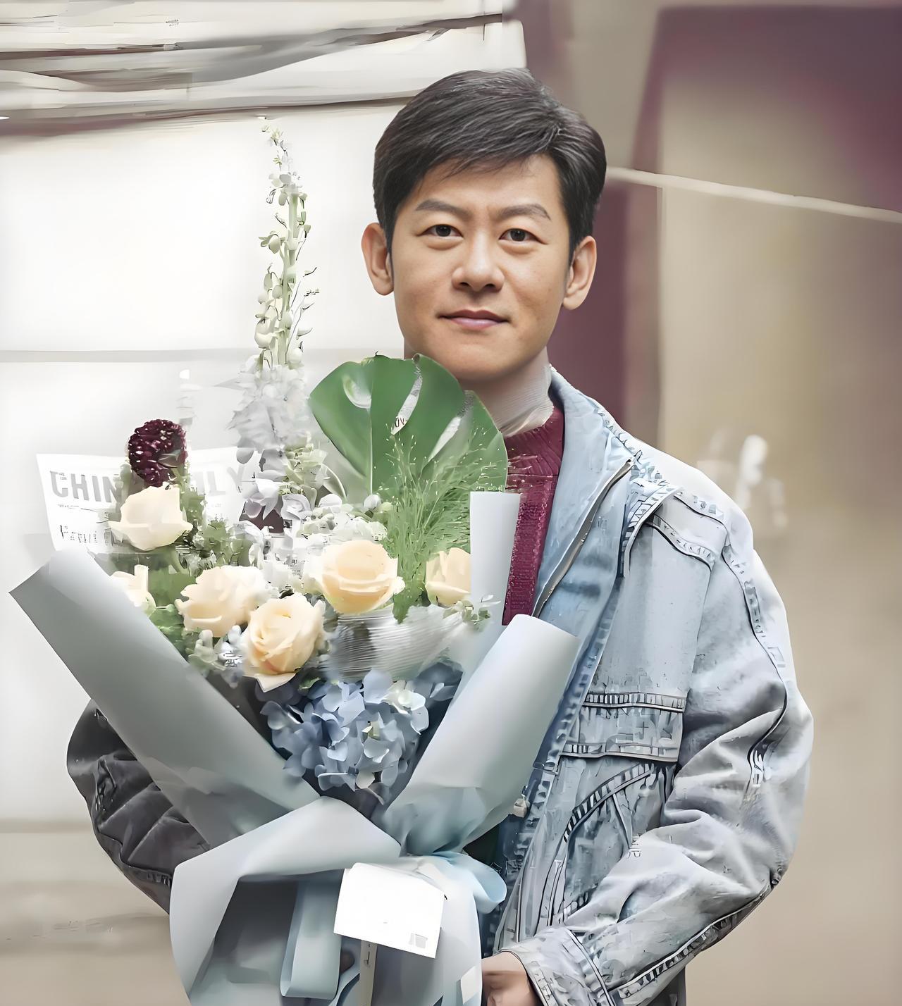 他是一位特别踏实的演员，演的所有电视剧，人品好，只可惜就是一直没有爆火过。这位1
