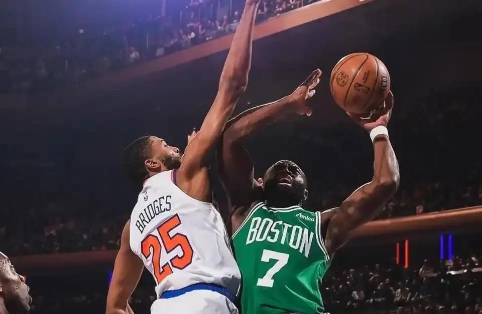 #哈登是NBA历史独一档的双能卫吗#
