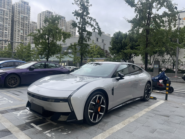 人生首台电车
一周多开了一千公里