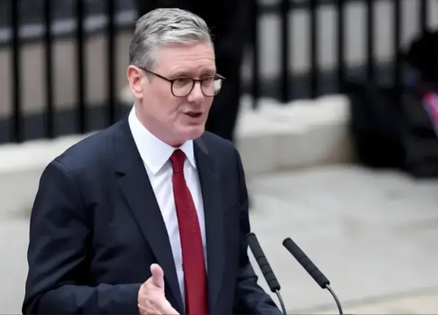 英国开始变得理性了！

俄罗斯新闻社 4 月 25 日报道称，英国首相斯塔默表示