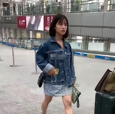 这才是真实的明星​呀！！ ​​​